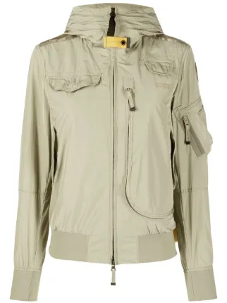 Parajumpers