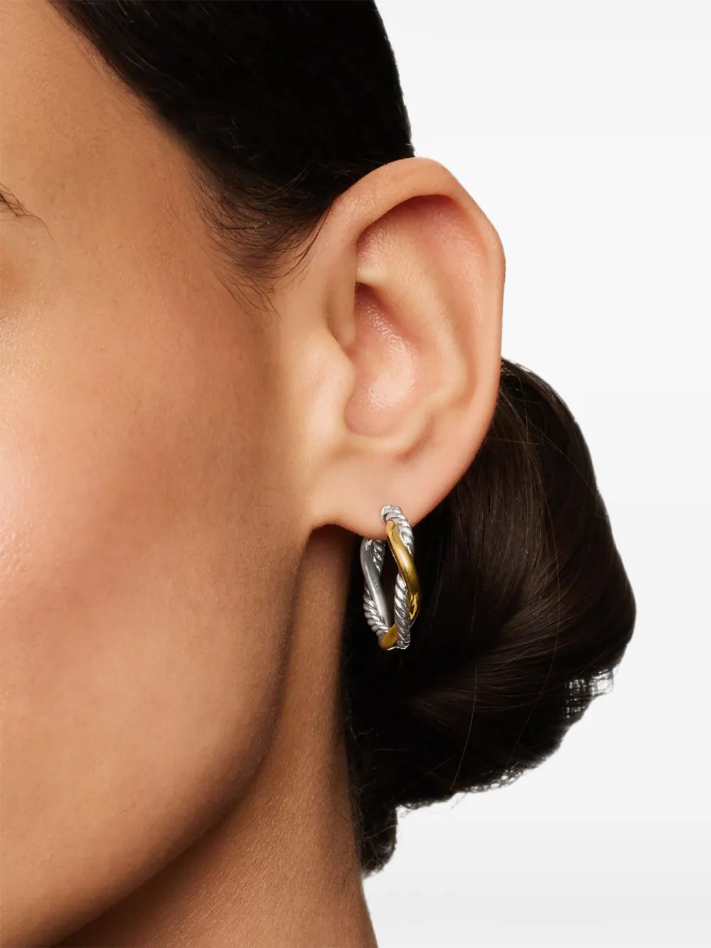 David Yurman 14kt yellow gold and sterling silver Petite Infinity hoop earrings (17.3mm) | Image 2