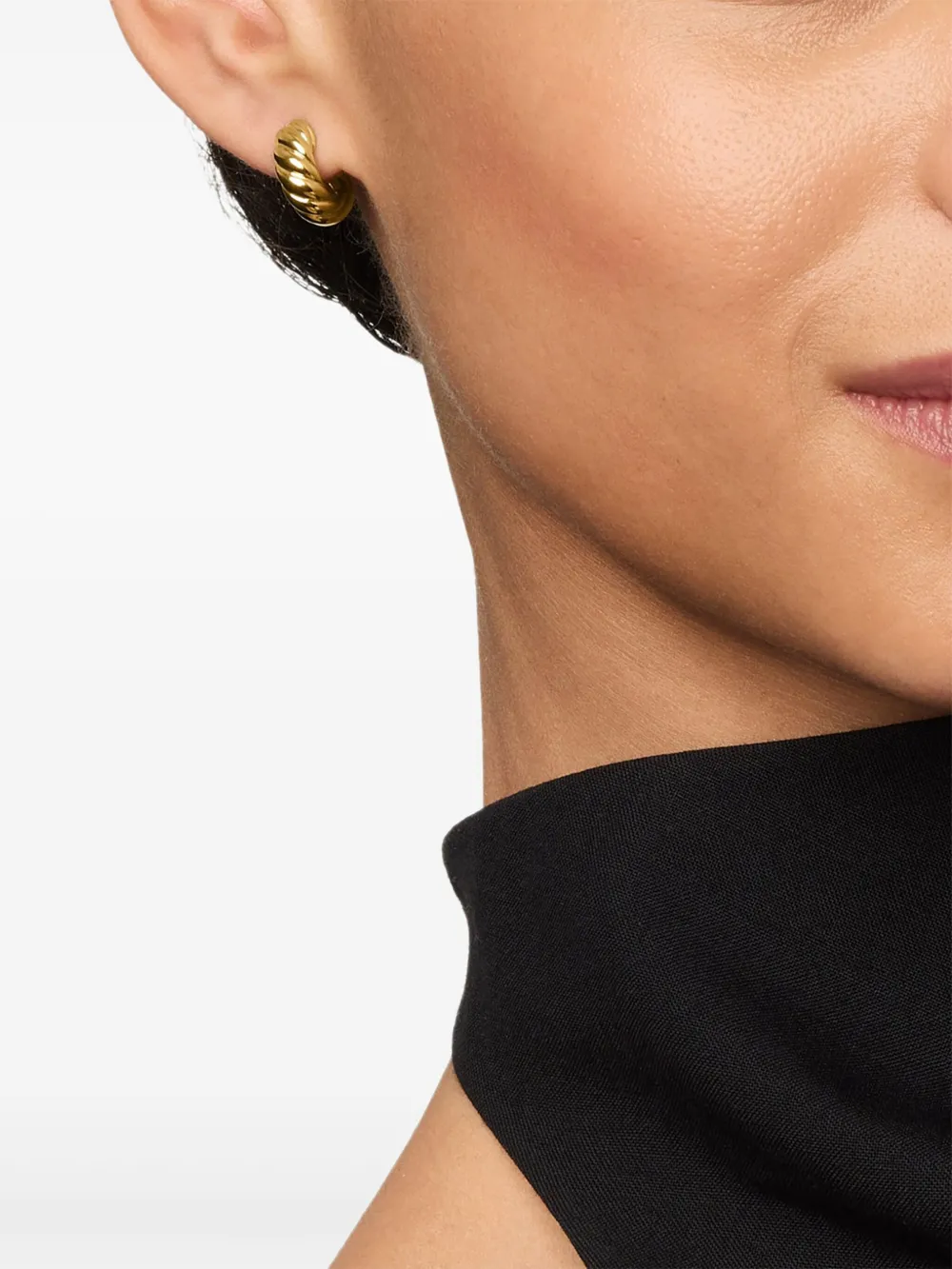 David Yurman 18kt yellow gold Sculpted Cable hoop earrings (14.4mm) | Image 2
