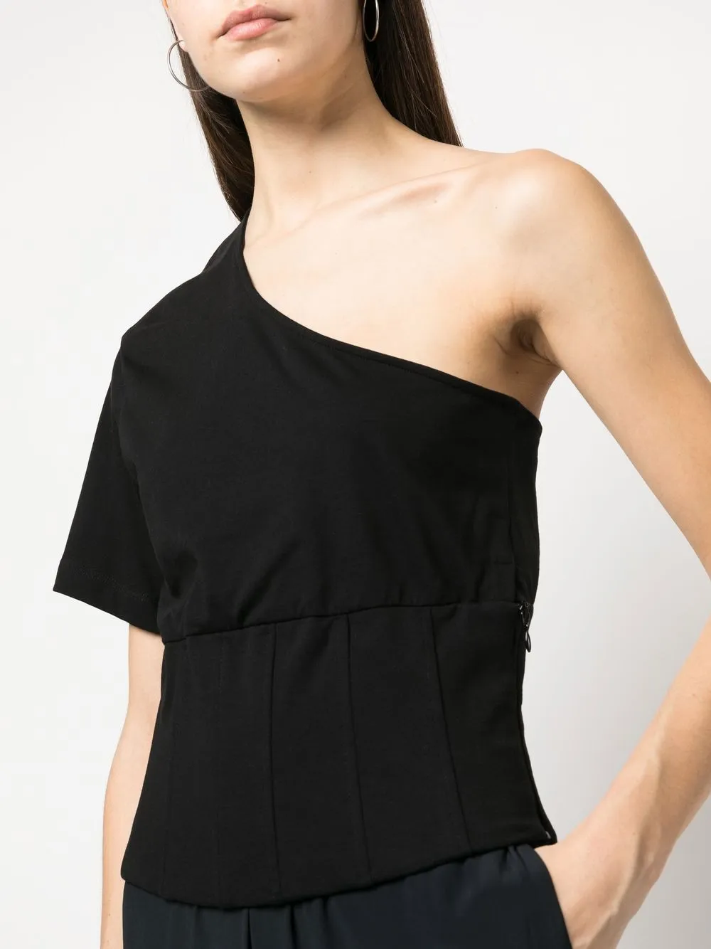 Shop Federica Tosi One-shoulder Short-sleeved T-shirt In Black