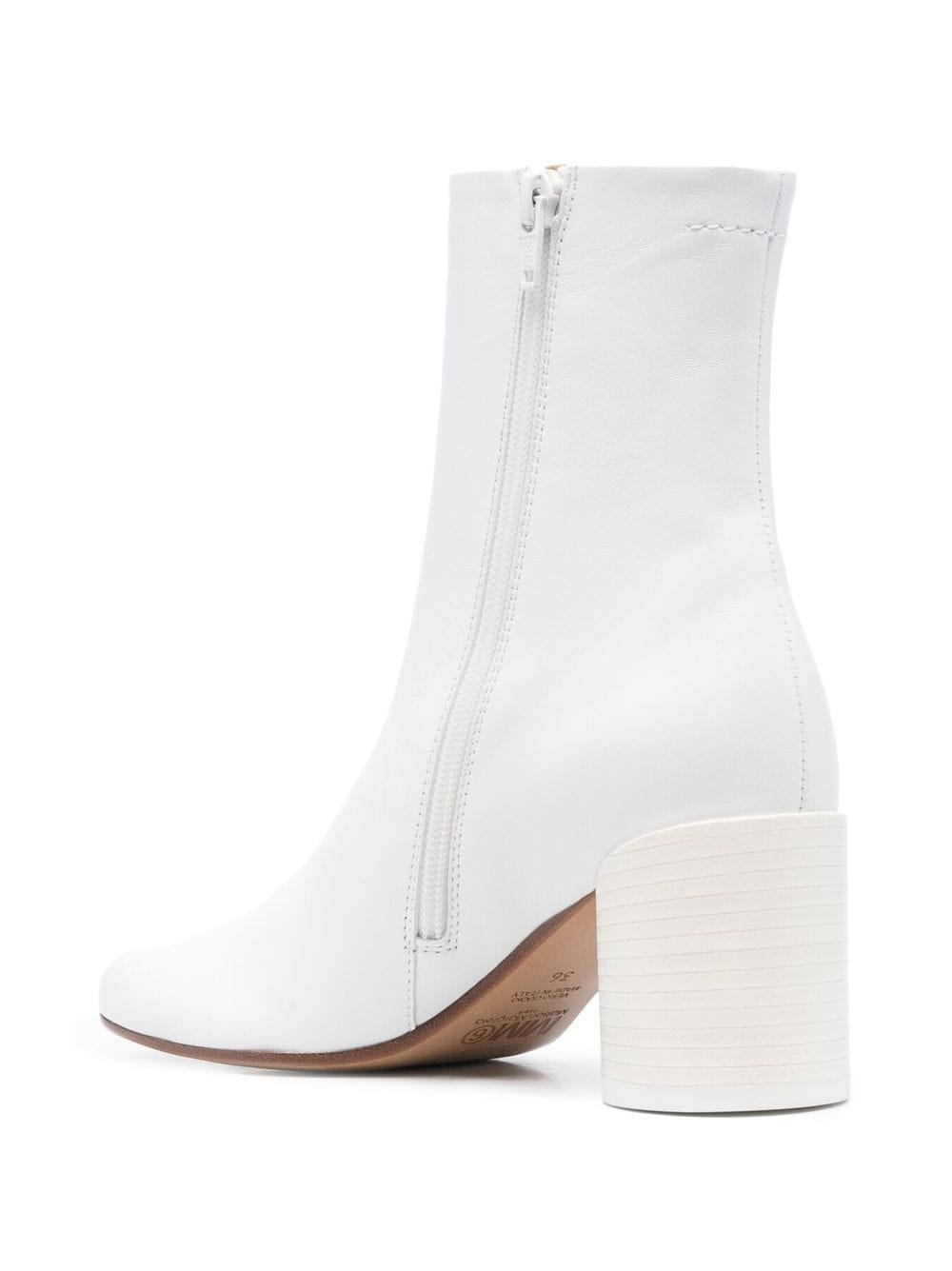 White heeled sales chelsea boots