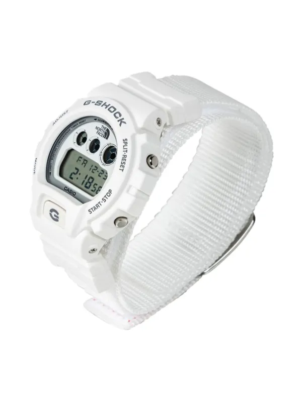 Supreme x The Northface G-Shock White - 腕時計(デジタル)