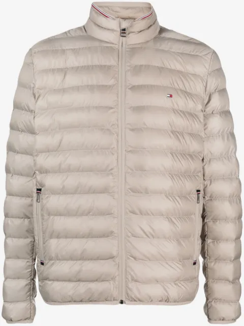 Tommy Hilfiger 标贴拉链蓬松夹克