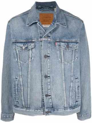 Levi's