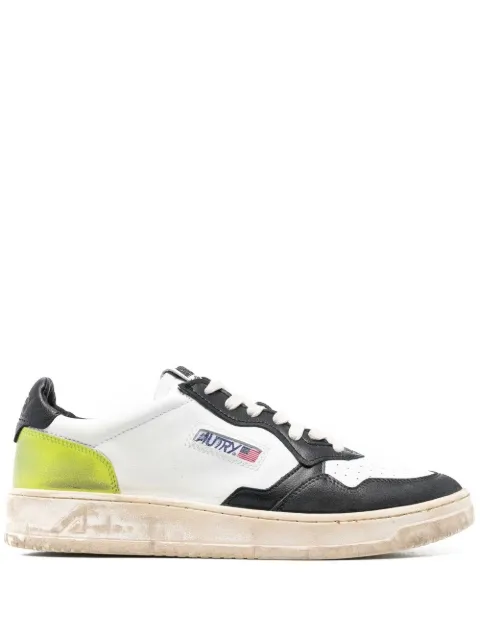 Autry Medalist low-top sneakers