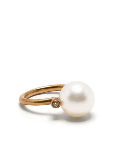 hum 18kt yellow gold pearl and diamond ring