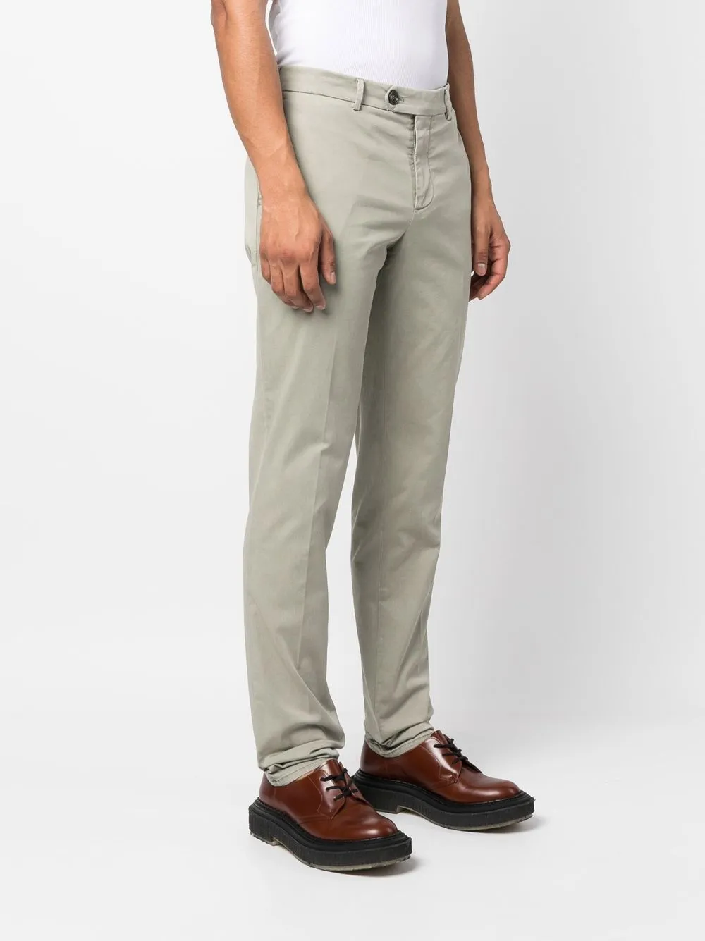 Shop Brunello Cucinelli Mid-rise Straight-leg Trousers In Green