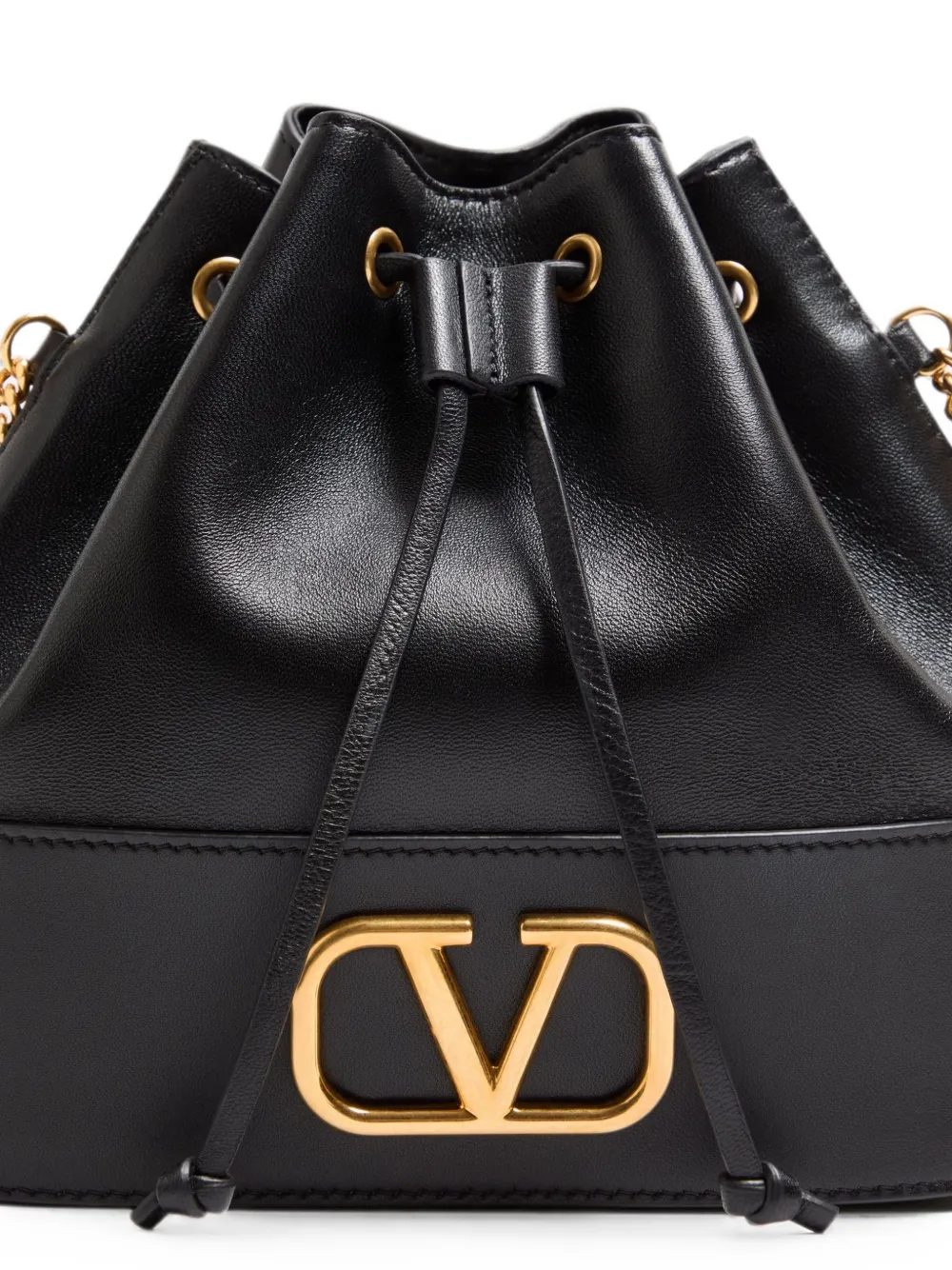 Valentino Garavani Vロゴ レザーバケットバッグ ミニ | ブラック