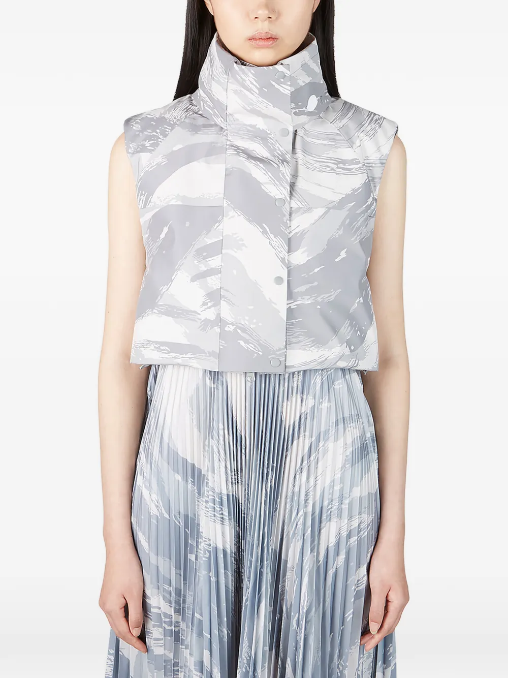 Moncler x HYKE Vanilis cropped gilet Grijs