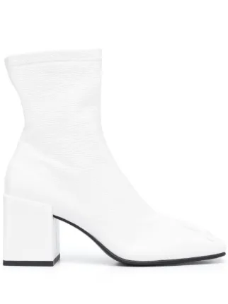 Courrèges