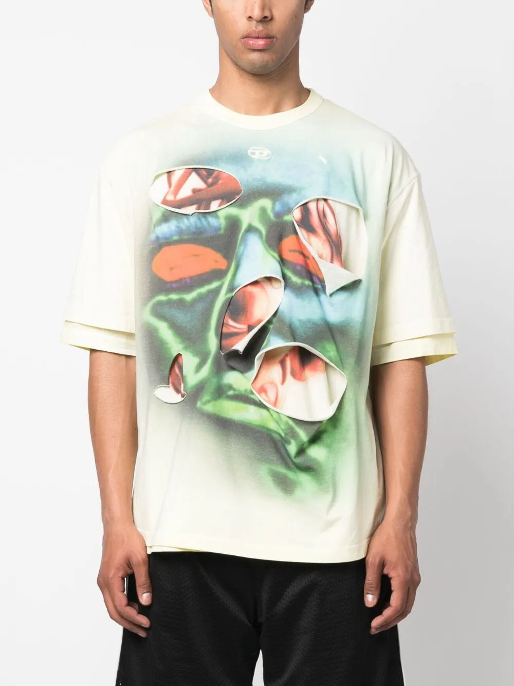 Diesel Distressed-effect Graphic-print T-shirt In Gelb