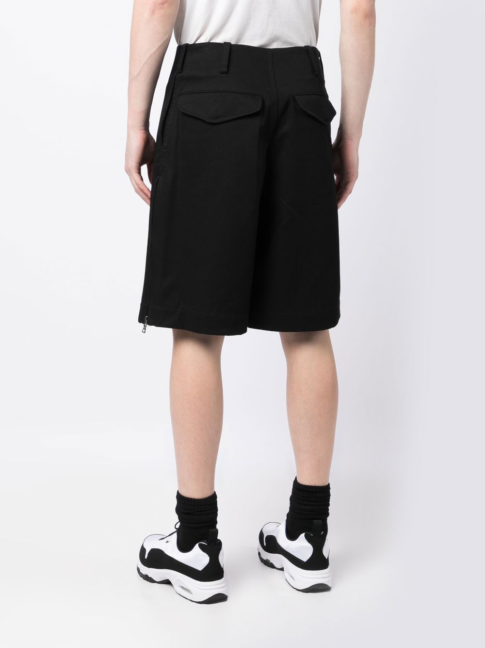 Shop Simone Rocha Side-zip Cotton Shorts In Schwarz