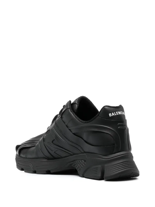 Balenciaga low clearance top sneakers