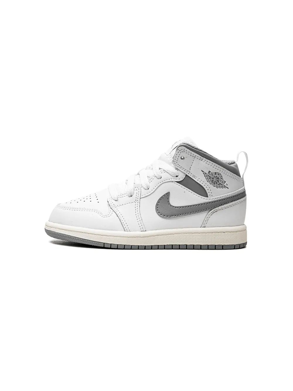 Jordan Air  1 Mid Sneakers In White