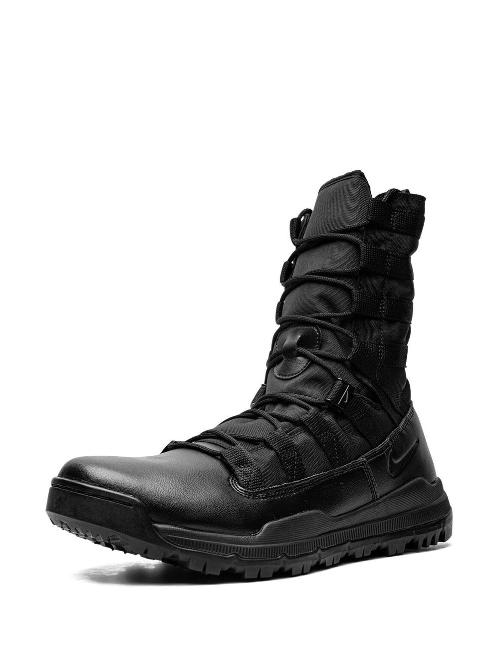 Shop Nike Sfb Gen 2 8" Boots In Schwarz
