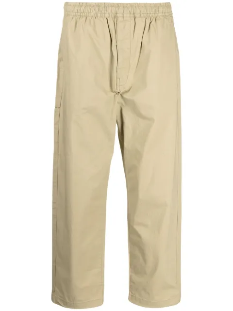 izzue logo-patch trousers