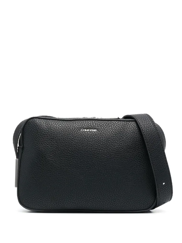 Bolsa satchel 2025 calvin klein