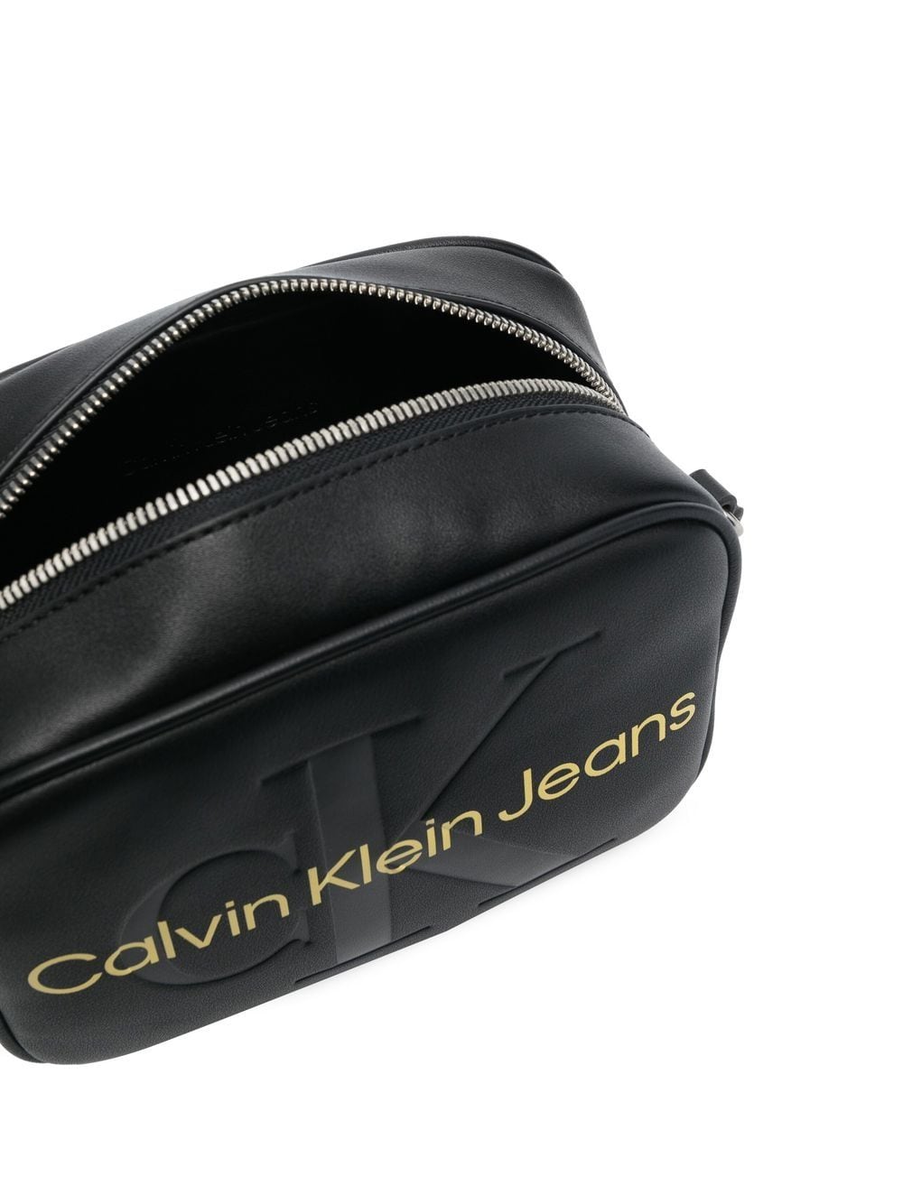 Klein Jeans logo-embossed Bag - Farfetch