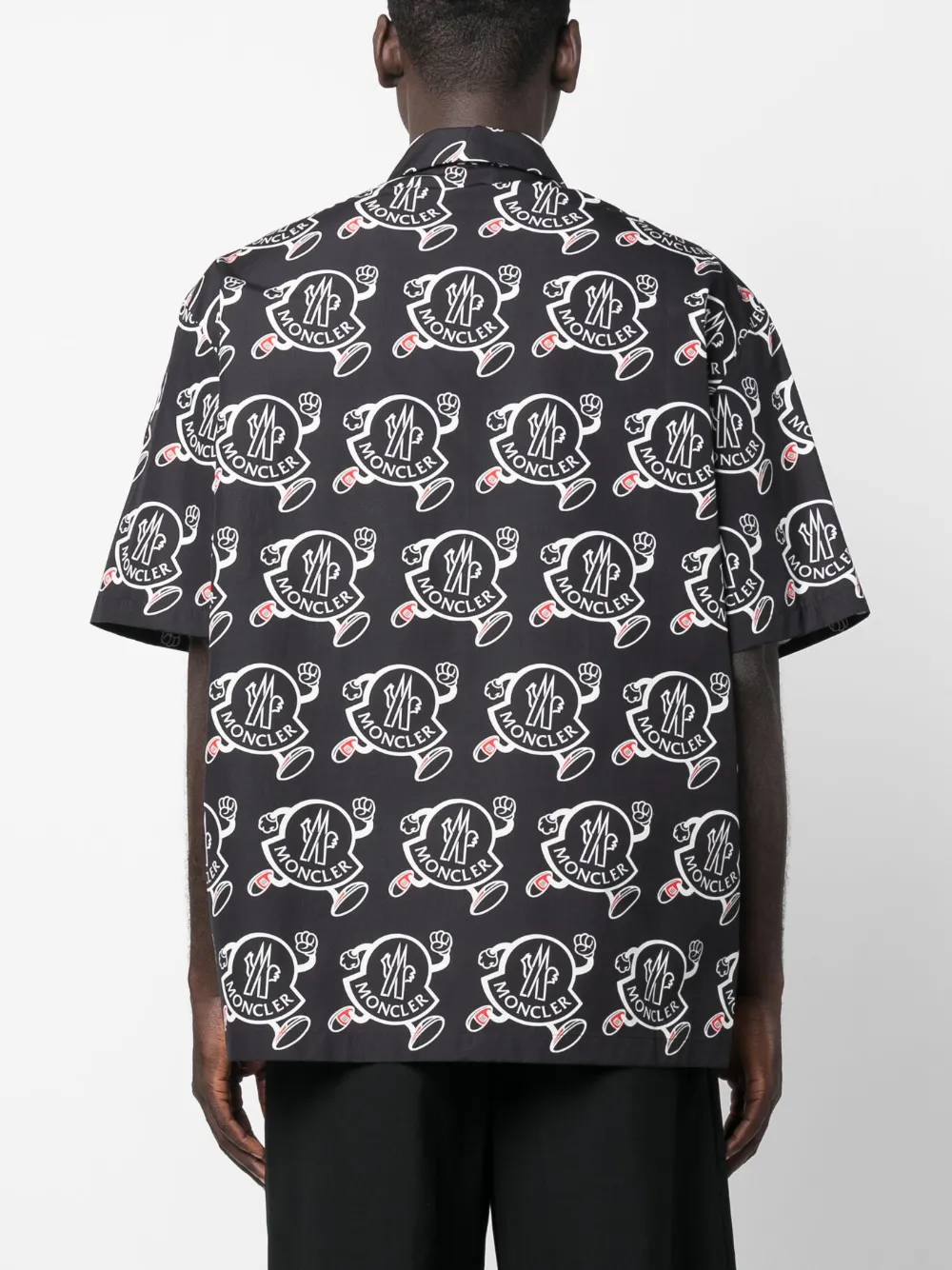 Shop Moncler Logo-print Cotton Bowling Shirt In Schwarz