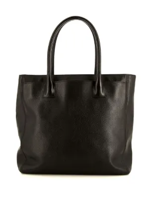 CHANEL Pre-Owned Tote Bags for Women Shop on FARFETCH