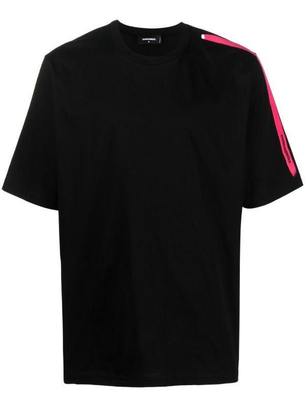 Dsquared2 black and store red t shirt