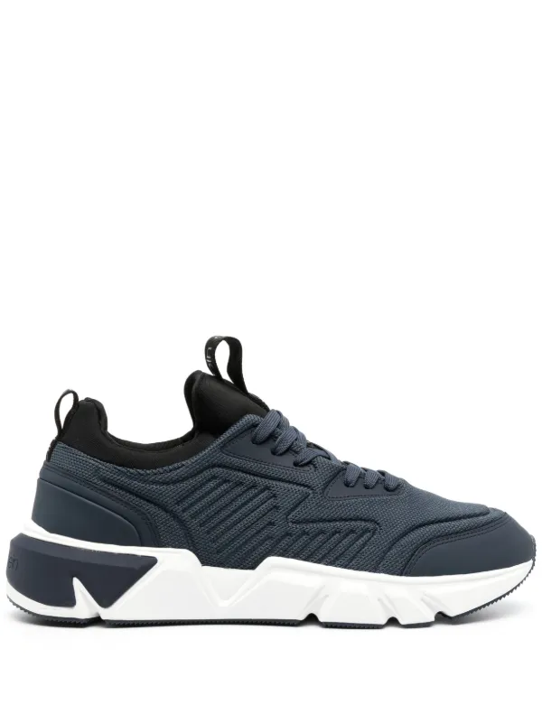 Farfetch shop adidas falcon