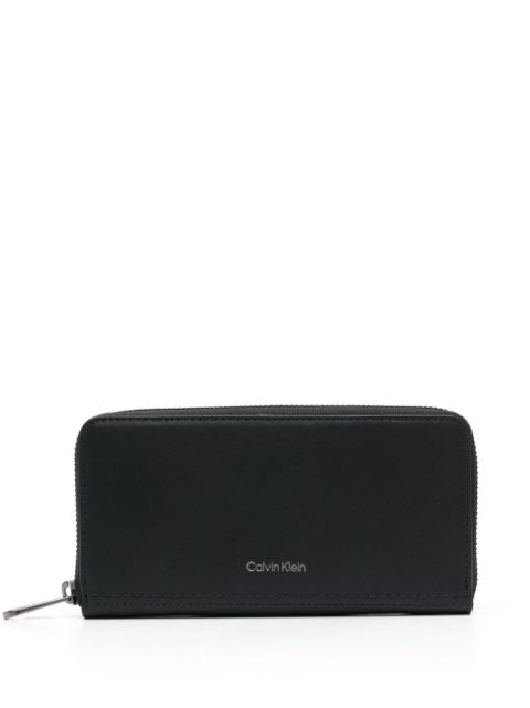 Calvin Klein - double-compartment leather wallet