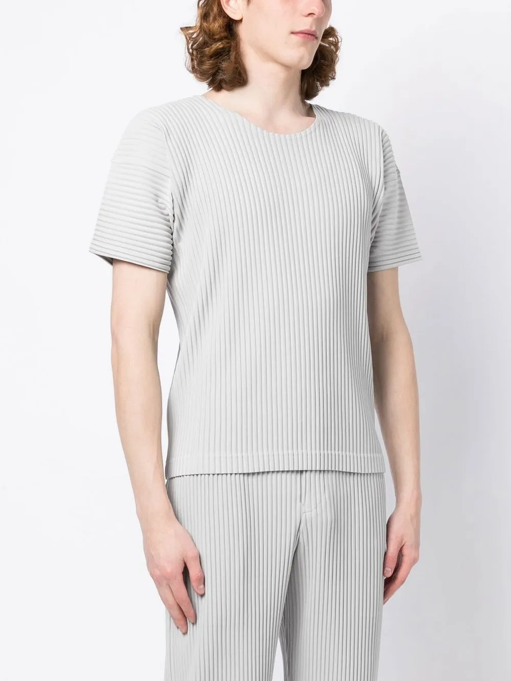 HOMME PLISSE ISSEY MIYAKE プリーツ Tシャツ グレー宜しくお願いいたします