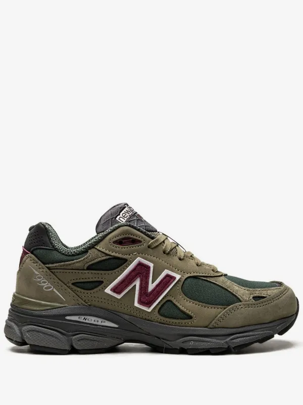 New Balance x Teddy Santis 990 V3  display picture 1