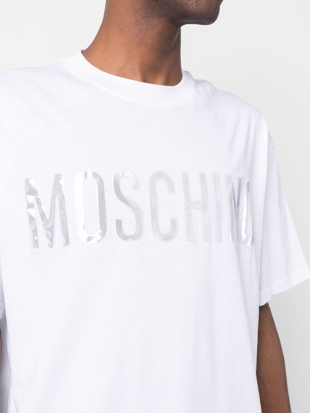 Shop Moschino Cotton Logo-print T-shirt In 白色
