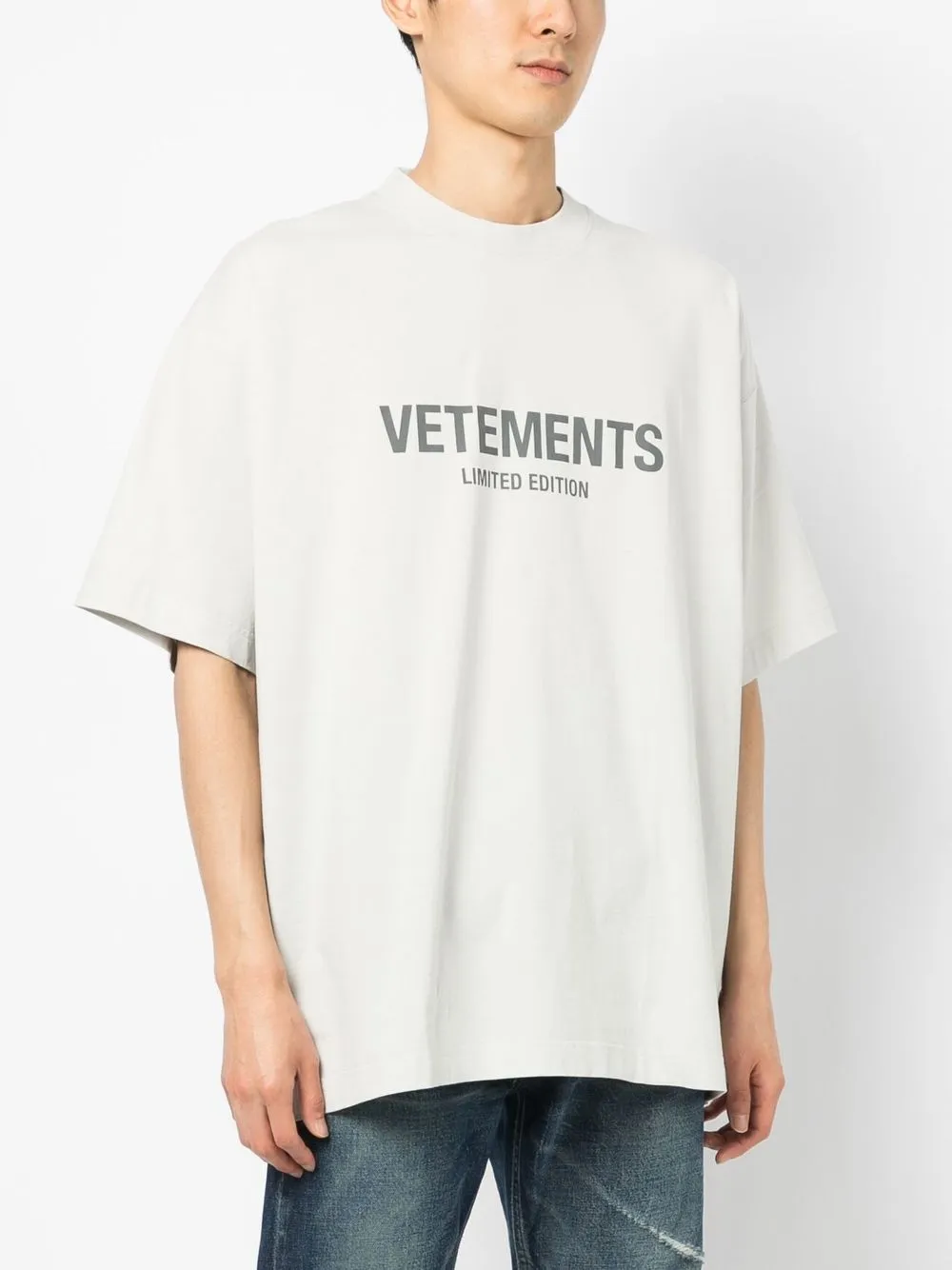 Vetements Logo-print T-shirt In White | ModeSens