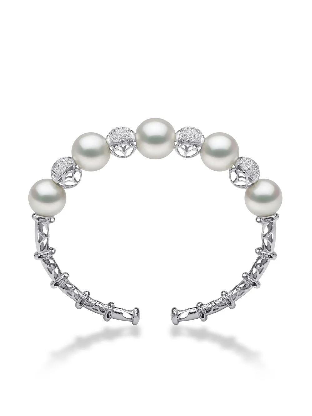 

Yoko London 18kt white gold Mayfair pearl and diamond bangle - Silver