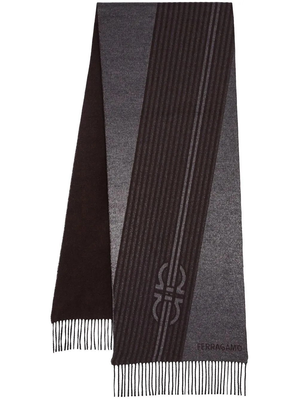 

Ferragamo Gancini-print fringed scarf - Grey