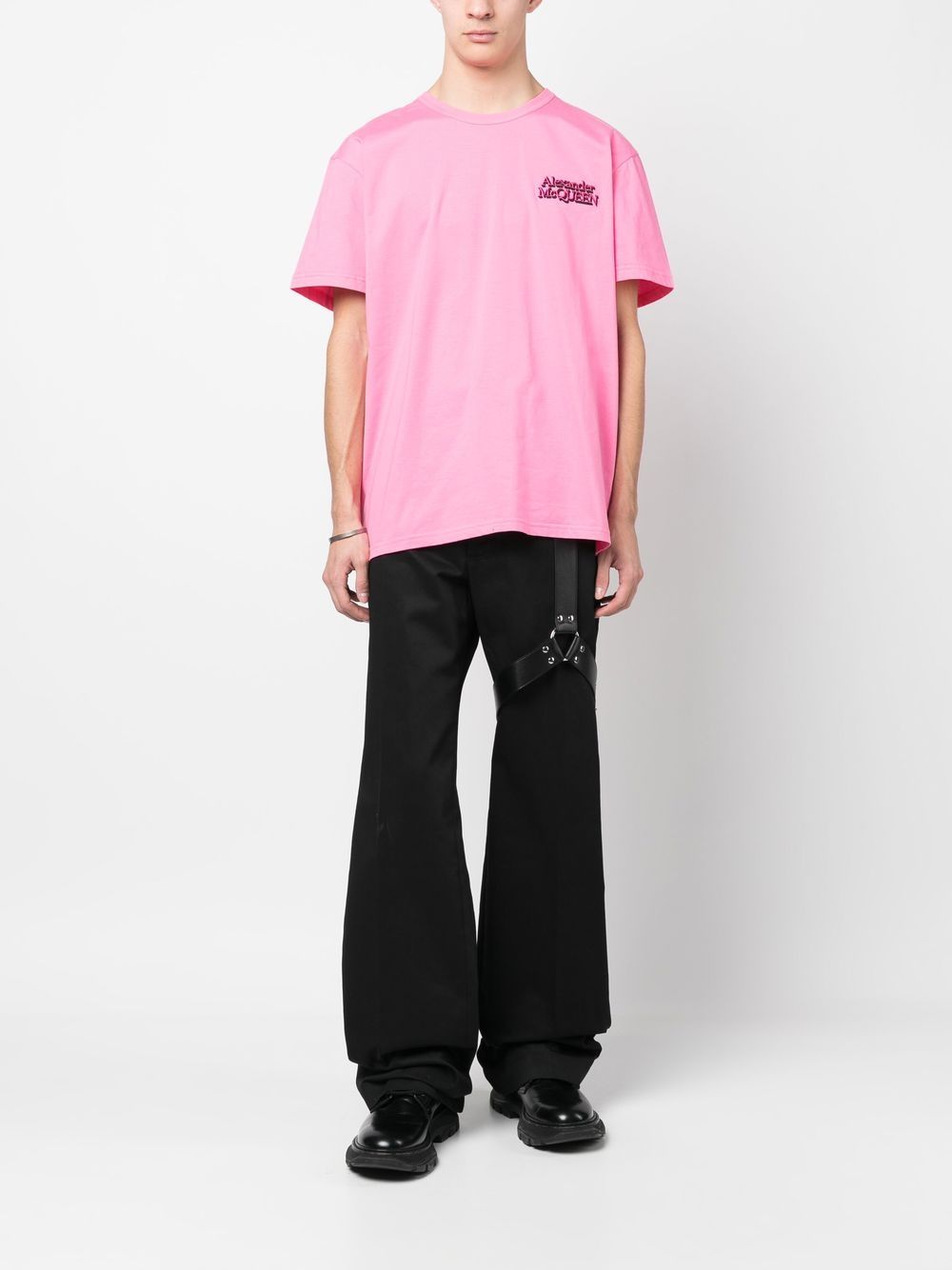 Alexander McQueen T-shirt met logoprint - Roze