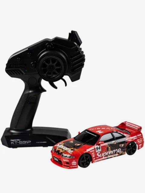 Supreme x Kyosho Mini-Z Nissan Skyline Nismo R33 RC Readyset