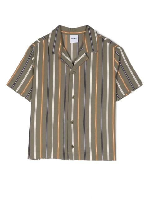 striped short-sleeve shirt