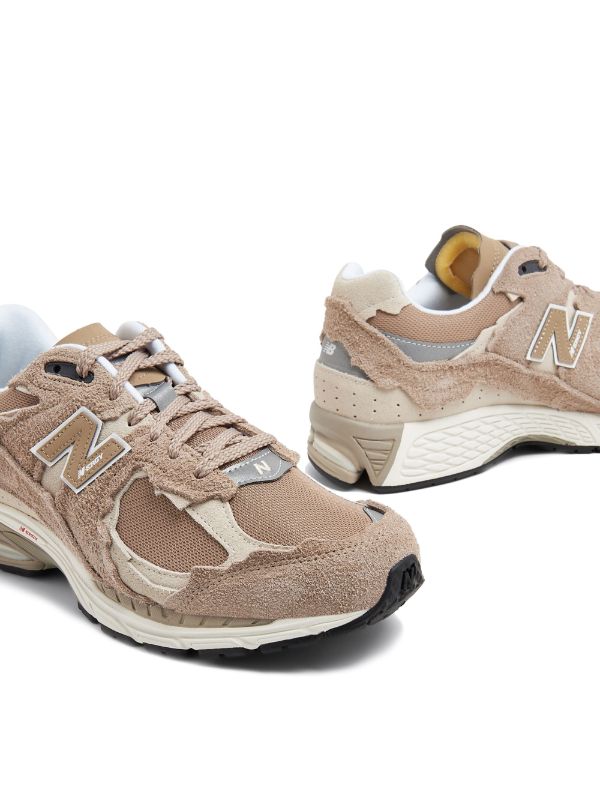 New Balance 2002R Protection Pack Driftwood スニーカー - Farfetch