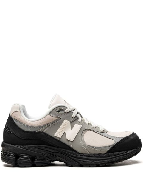 hype New Balance x The Basement 2002R "Stone Grey" sneakers 