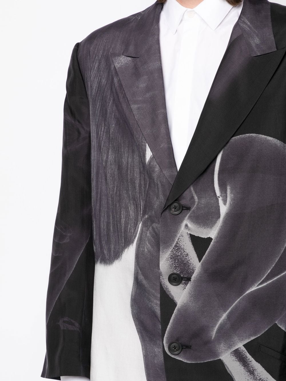 Shop Yohji Yamamoto Graphic-print Single-breasted Blazer In Grey