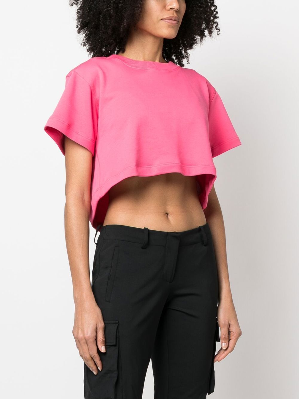 Shop Styland Plain Cropped T-shirt In 粉色