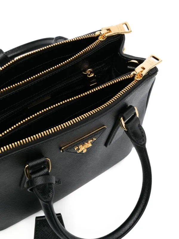 Prada logo-plaque Shoulder Bag | Black | FARFETCH