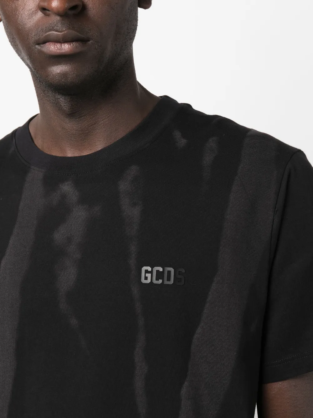 GCDS logo-print Cotton T-shirt | Black | FARFETCH GCDS logo-print Cotton T-shirt | Black | FARFETCH