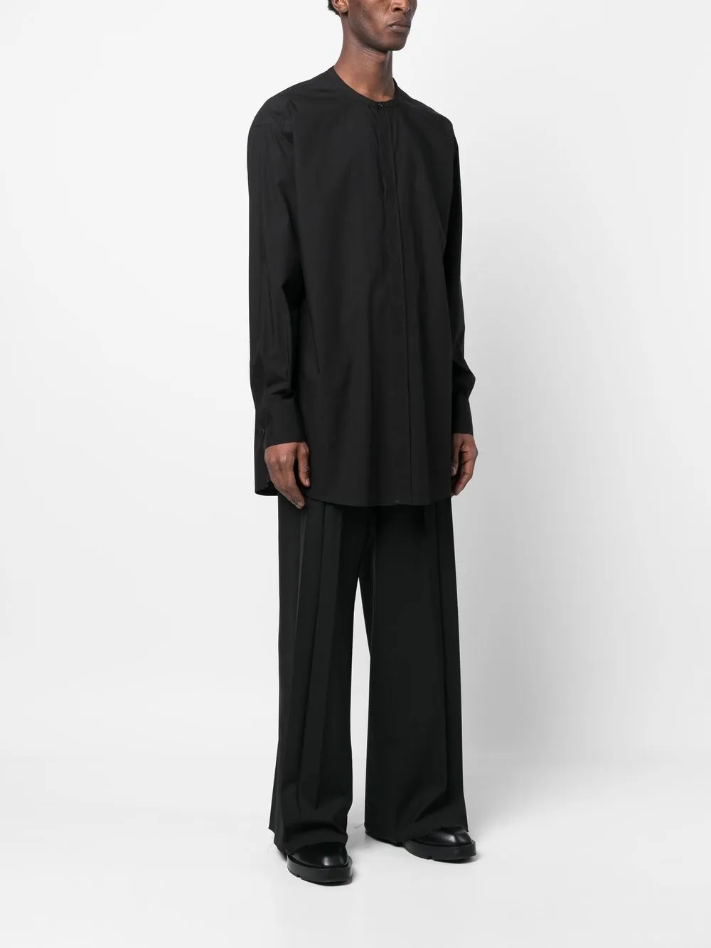 collarless long shirt