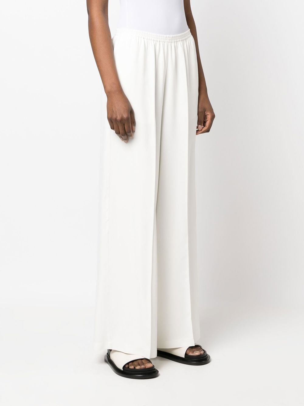 Shop Forte Forte Pressed-crease Palazzo Pants In 白色