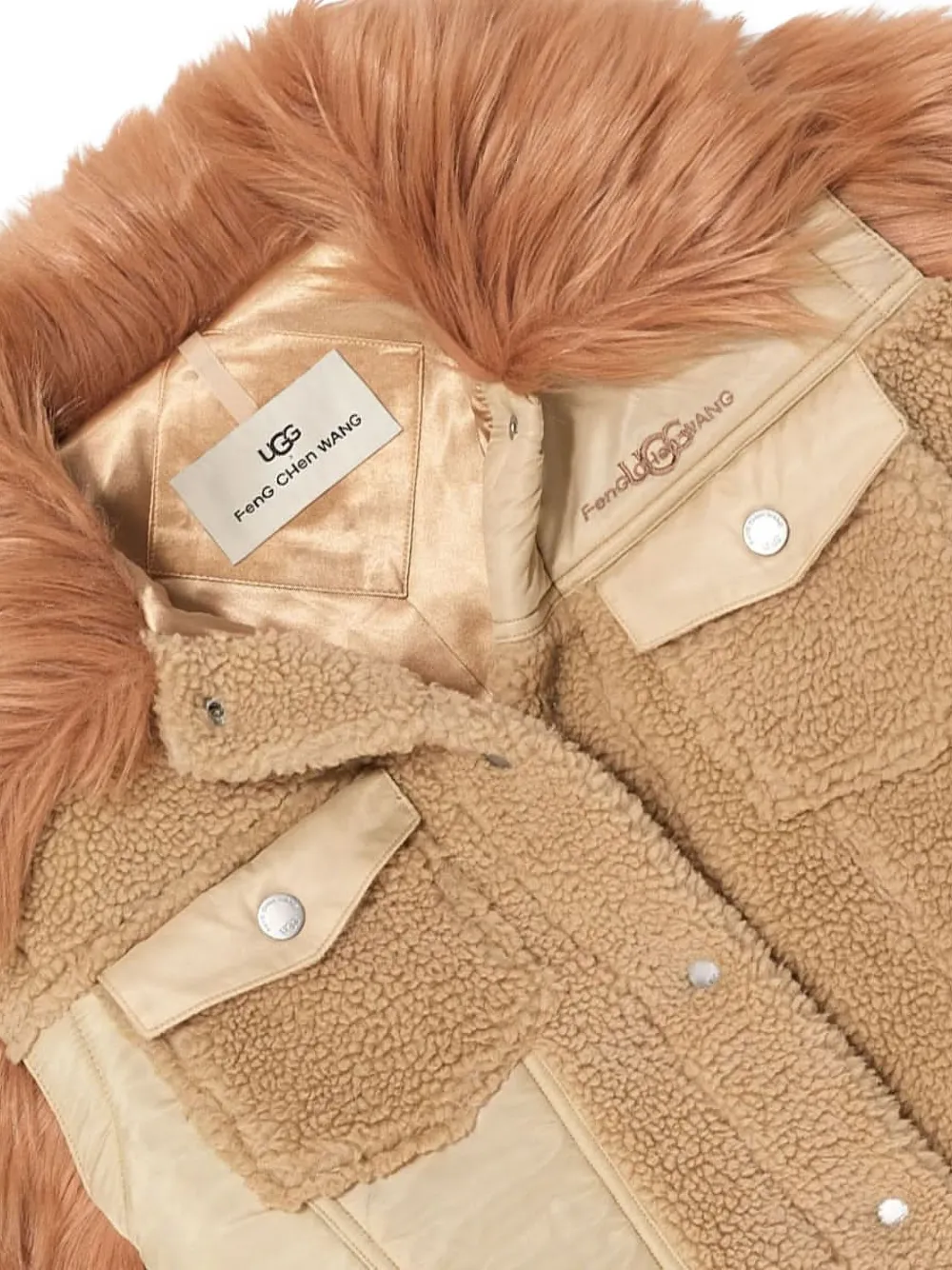 UGG x Feng Chen Wang jack van imitatiebont Beige