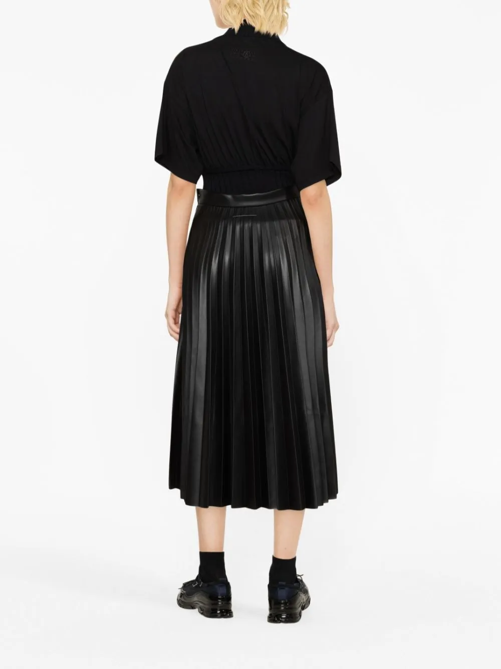 Mm6 Maison Margiela Pleated Faux Leather Midi Skirt In 900 Nero