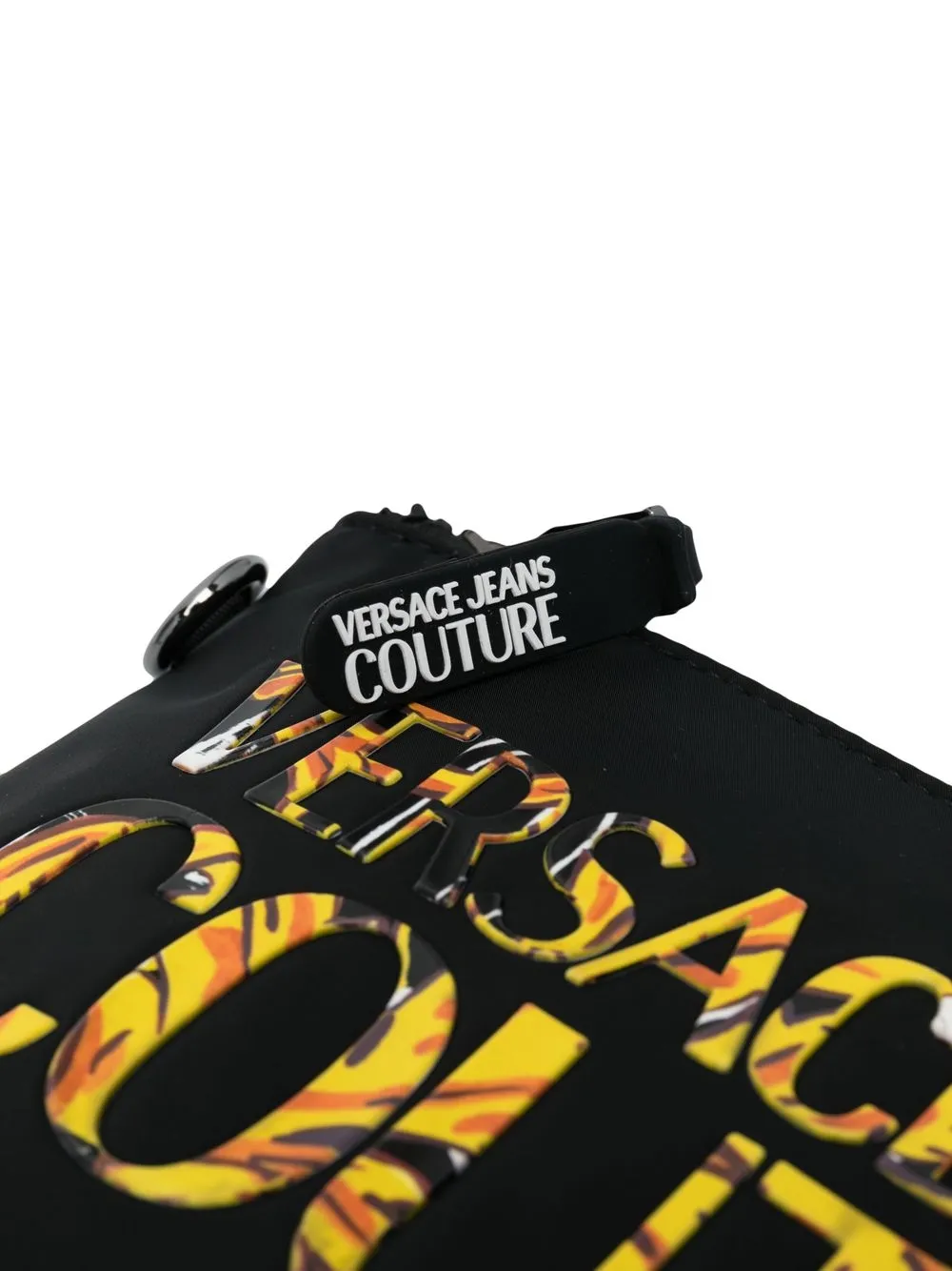versace-jeans-couture-rubberised-logo-clutch-bag-farfetch