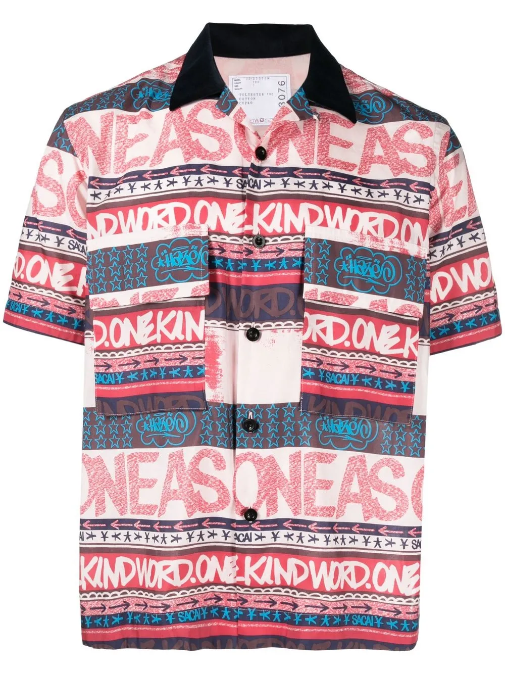 SACAI SLOGAN-PRINT SHORT-SLEEVE SHIRT