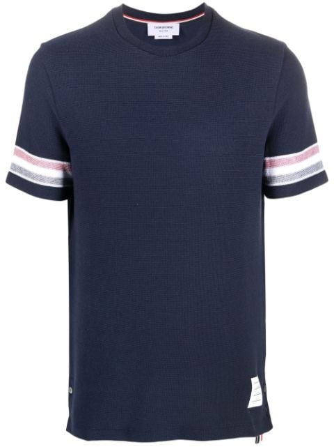 Thom Browne playera tejida con rayas de tres colores