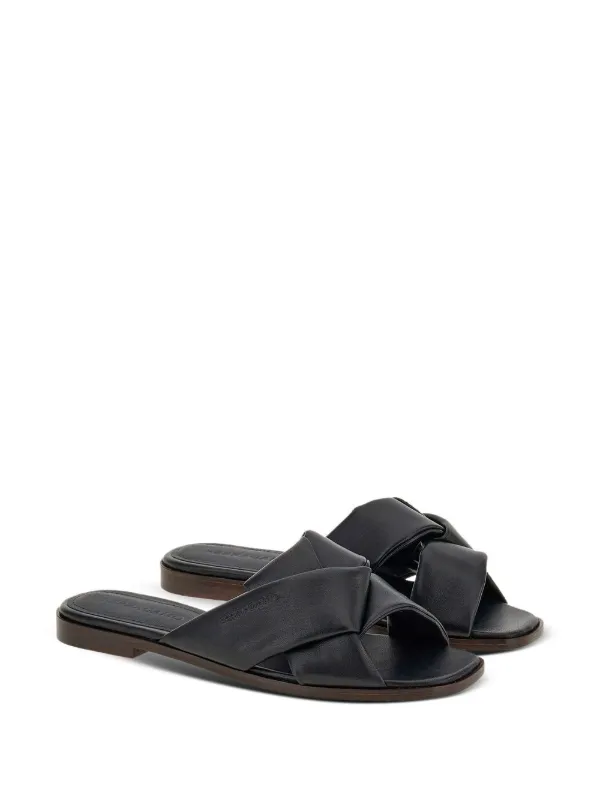 【送料&関税込】Ferragamo Back Leather Slide Mules Ferragamo knot-detail Leather Slides | Black | FARFETCH